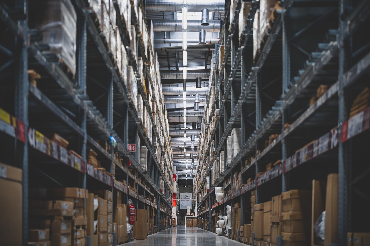 Cold storage warehouse